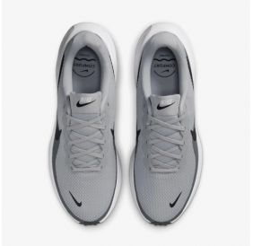 Чоловічі кросівки Nike Revolution 8 HJ9198-004