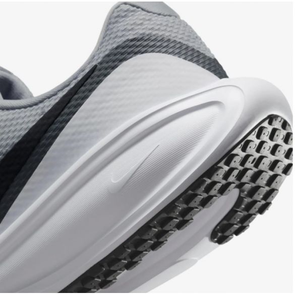 Чоловічі кросівки Nike Revolution 8 HJ9198-004_image_6