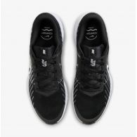 Чоловічі кросівки Nike Run Defy HM9594-004