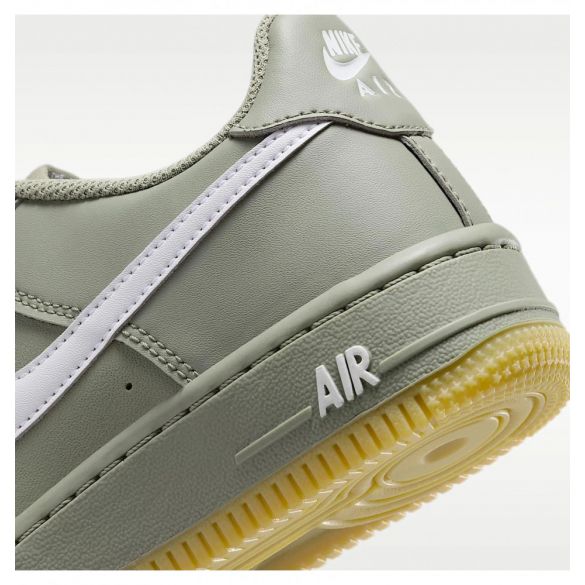 Кросівки Nike Air Force 1 L V8 HQ1911-300_image_7