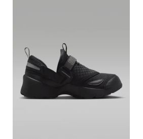 Кросівки жіночі Wmns Jordan Trunner Lx Triple HQ2164-001