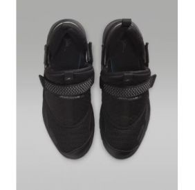 Кросівки жіночі Wmns Jordan Trunner Lx Triple HQ2164-001