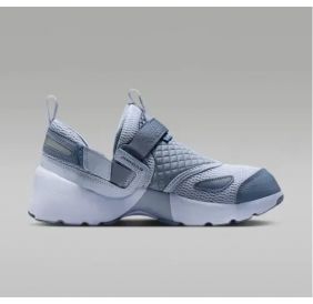 Кросівки жіночі Wmns Jordan Trunner Lx Triple HQ2164-010
