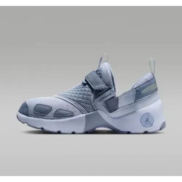 Кросівки жіночі Wmns Jordan Trunner Lx Triple HQ2164-010_image_3