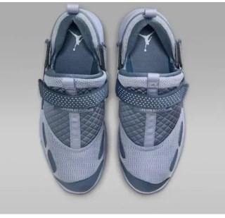 Кросівки жіночі Wmns Jordan Trunner Lx Triple HQ2164-010