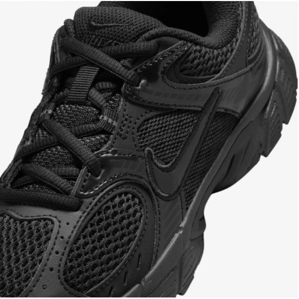 Детские кроссовки Nike V5 Rnr HQ6411-002_image_4