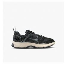 Кросівки Nike Vomero 5 IB5853-001