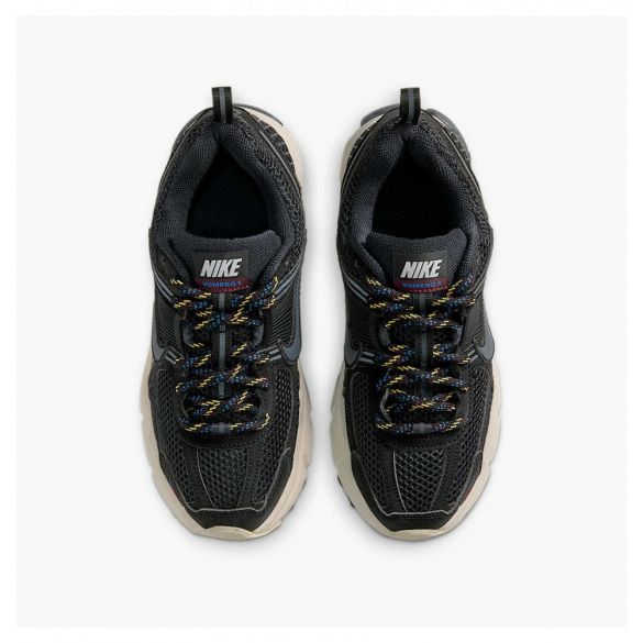 Кросівки Nike Vomero 5 IB5853-001_image_2
