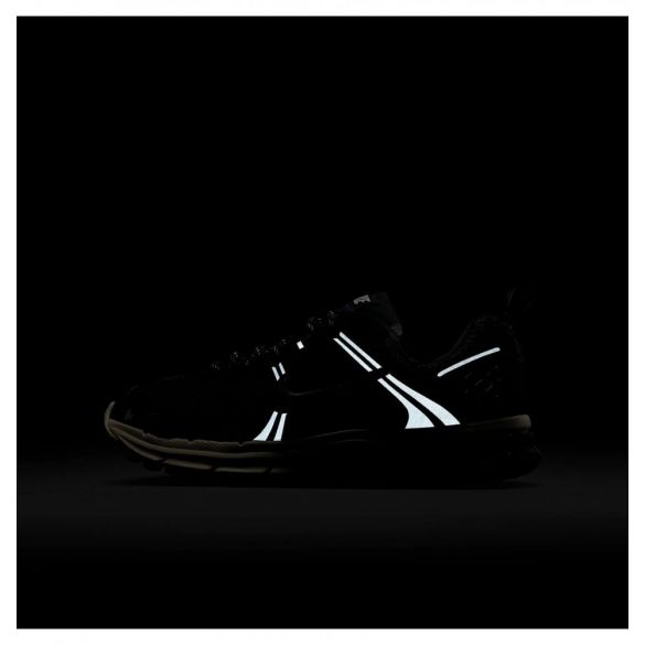Кросівки Nike Vomero 5 IB5853-001_image_6