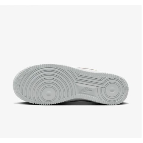 Кроссовки женские Nike Air Force 1 07 IM6364-200_image_6