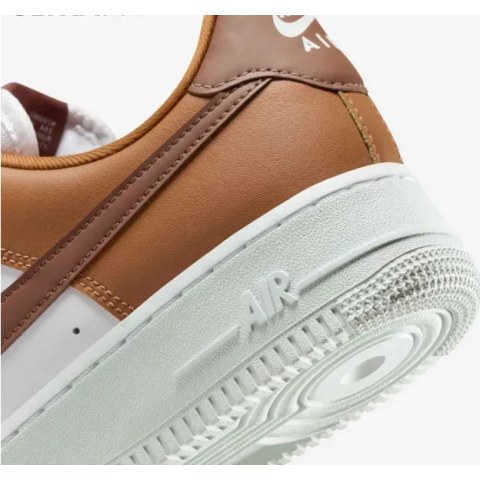 Кроссовки женские Nike Air Force 1 07 IM6364-200_image_5