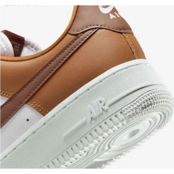 Кросівки жіночі Nike Air Force 1 07 IM6364-200_image_5