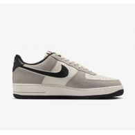 Чоловічі кросівки Nike Air Force 1 07 Lv8 IO2077-030