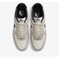 Чоловічі кросівки Nike Air Force 1 07 Lv8 IO2077-030