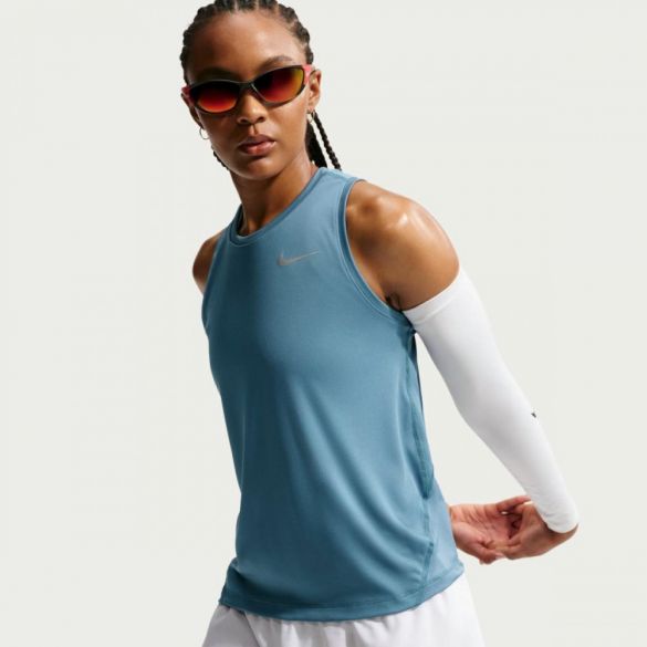 Женская майка Nike W Nk Miler Tank AJ8102-006_image_1