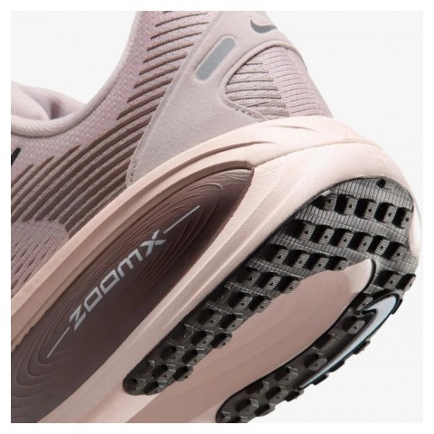 Жіночі кросівки Nike W Vomero 18 HM6804-607_image_6