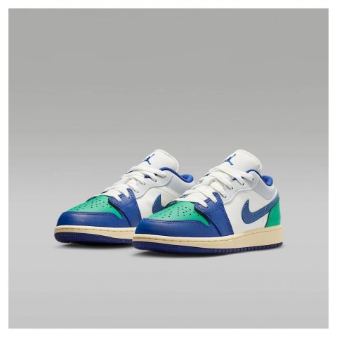 Кросівки підліткові Air Jordan 1 Low 553560-147_image_4