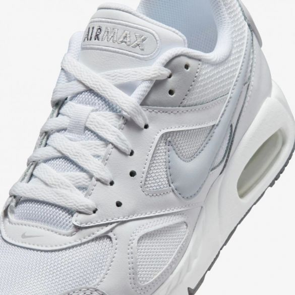 Жіночі кросівки Nike Wmns Air Max Ivo 580519-105_image_4
