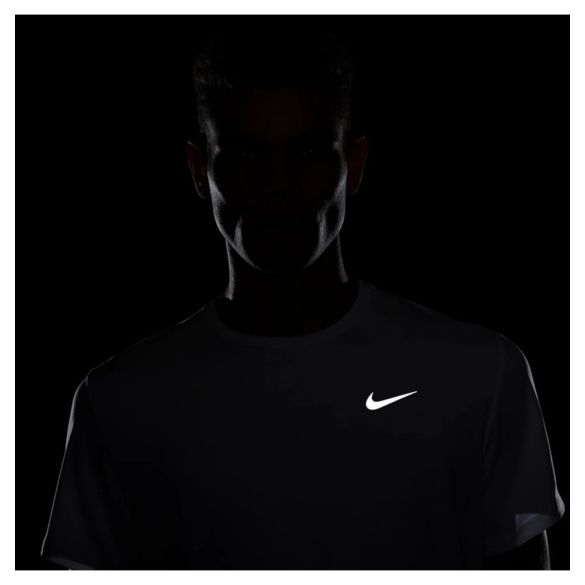 Мужская футболка Nike M Nk Df Uv Miler Ss DV9315-100_image_5