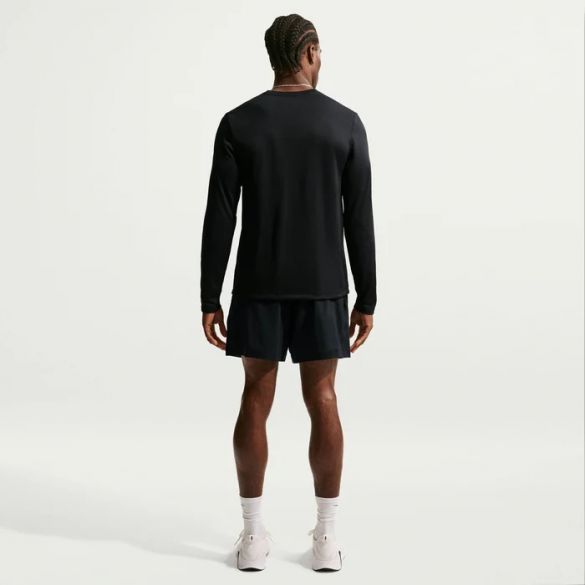 Лонгслів для тренувань чоловічий Nike Dri-FIT Legend DX0993-010_image_5