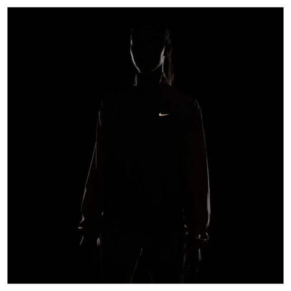 Вітровка жіноча Nike W Dri-Fit Swoosh Hbr Jkt FB4694-618_image_8