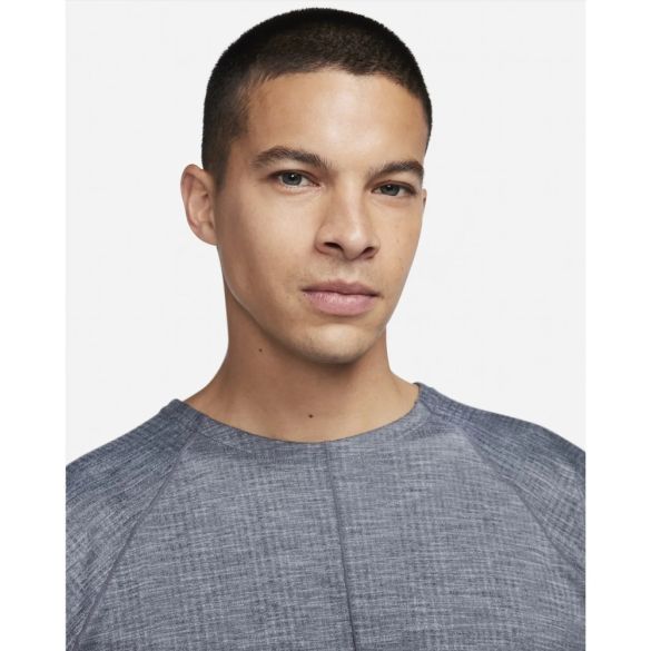 Лонгслів чоловічий Nike Dri-Fit Yoga  FB7775-065_image_6