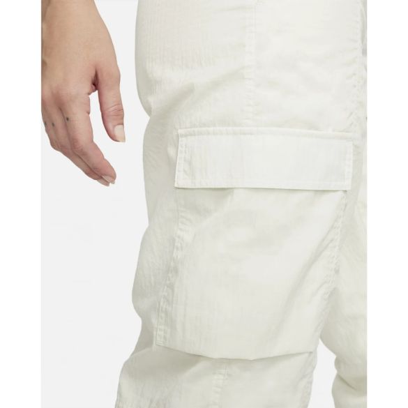 Штани жіночі Nike Sportswear Woven Cargo Pants FN7696-020_image_3