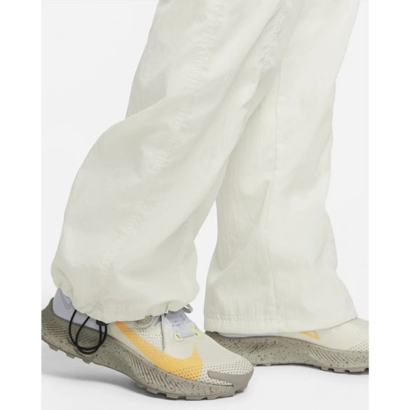Штани жіночі Nike Sportswear Woven Cargo Pants FN7696-020_image_5
