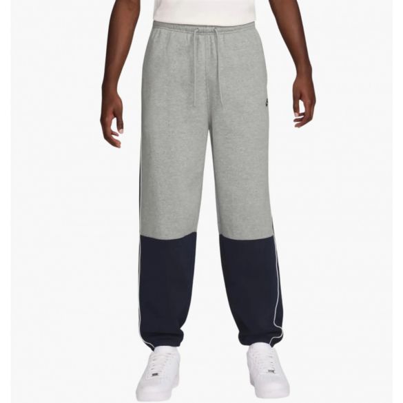 Чоловічі брюки Nike M Nk Club Bb Cf Pant HV1397-063_image_1