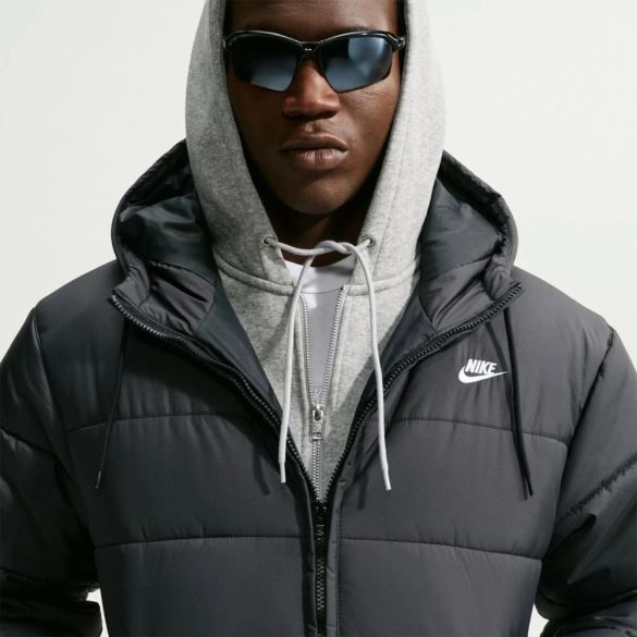 Чоловіча куртка Nike Access Filled Puffer IO4895-010_image_4