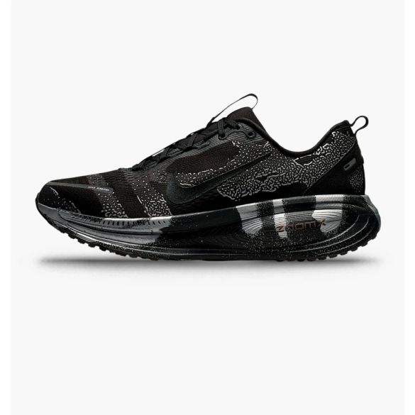 Кросівки чоловічі Nike Vomero 18 Dsrpt IQ3925-001_image_1