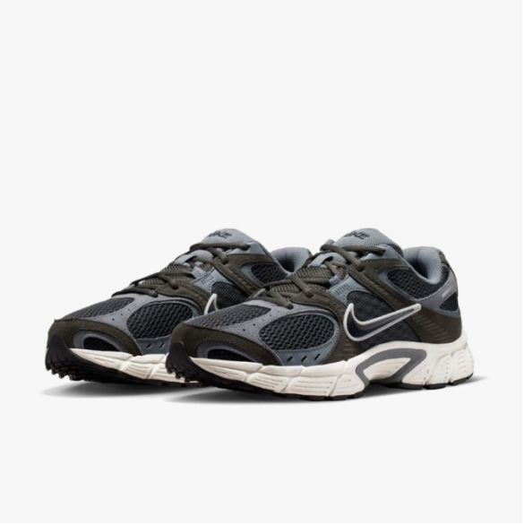 Мужские кроссовки Nike V5 Rnr Suede 2 IX0702-002_image_4