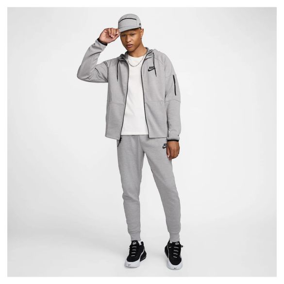 Чоловічі штани Nike Sportswear Tech Fleece DD5293-002_image_3