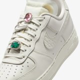 Жіночі кросівки Nike Air Force 1 Lo Prm DN5463-001_image_5