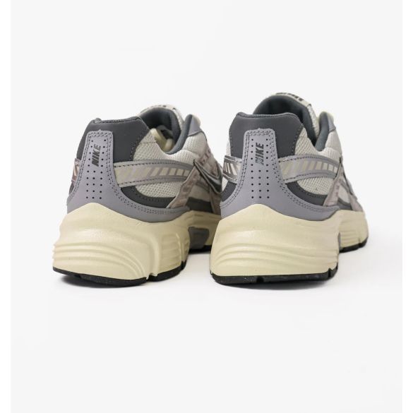 Кросівки чоловічі Nike Initiator HQ1179-001_image_4