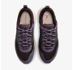 Чоловічі кросівки Jordan Trunner O/S Burgundy Ash / Dark Raisin Ib3722-601