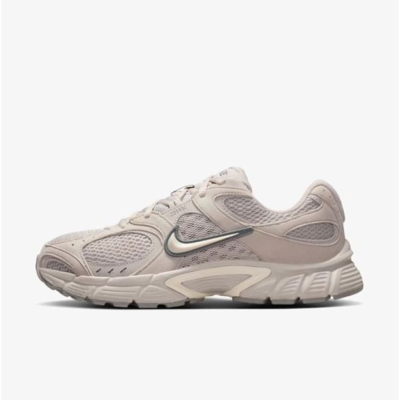 Жіночі кросівки Nike W V5 Rnr II6294-201_image_3
