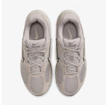 Жіночі кросівки Nike W V5 Rnr II6294-201