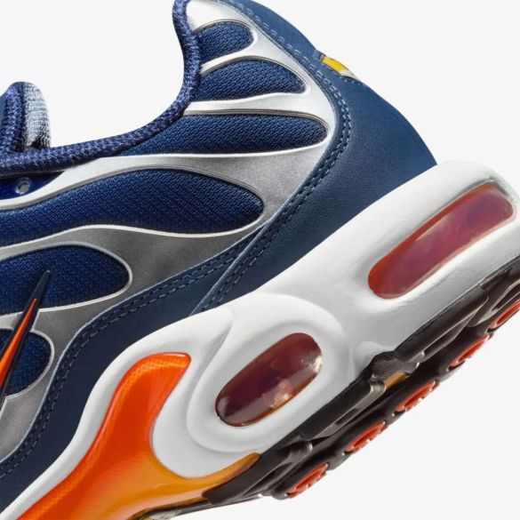 Кросівки чоловічі Nike Air Max Plus IQ0286-410_image_5