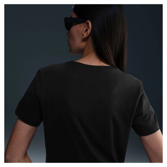 Футболка жіноча Nike Club IB2447-010_image_5