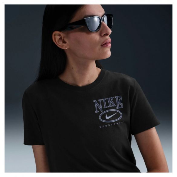 Футболка жіноча Nike Club IB2447-010_image_4