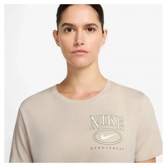 Футболка жіноча Nike Club IB2447-104_image_3