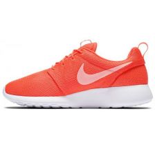 Жіночі кросівки Nike Roshe One 511882-818
