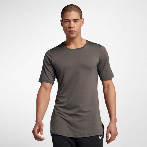 Футболка Nike M NK TOP SS FTTD UTILITY AA1591-202_image_1