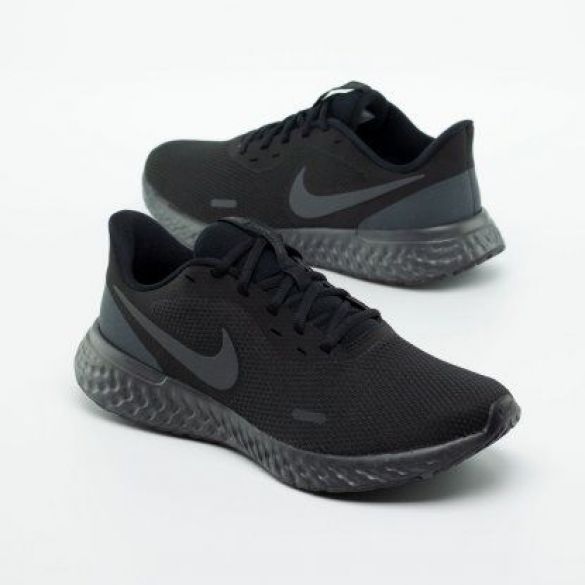 Чоловічі кросівки Nike Revolution 5 BQ3204-001_image_3
