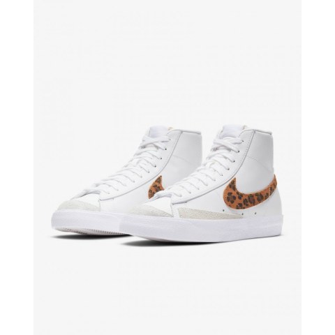 Женские кроссовки Nike Blazer Mid '77 SE DA8736-101_image_8