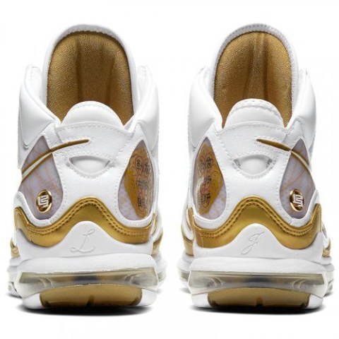 Кросівки Lebron VII QS  Nike CU5646-100_image_6
