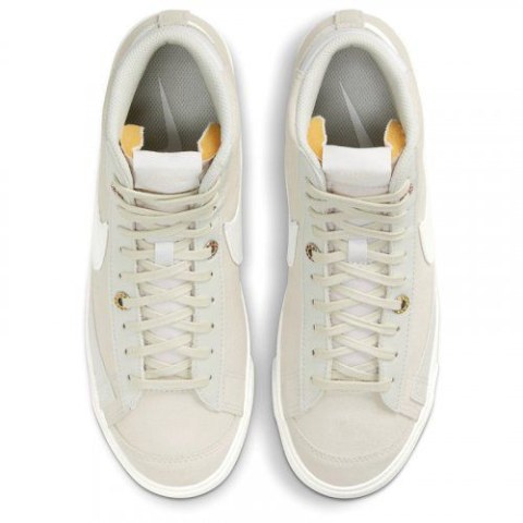 Женские кроссовки Nike Blazer Mid 77 DH4271-001_image_3