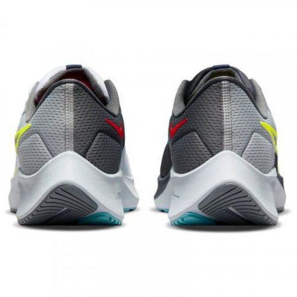 Жіночі кросівки Nike Air Zoom Pegasus 38 LE DJ3129-001_image_4