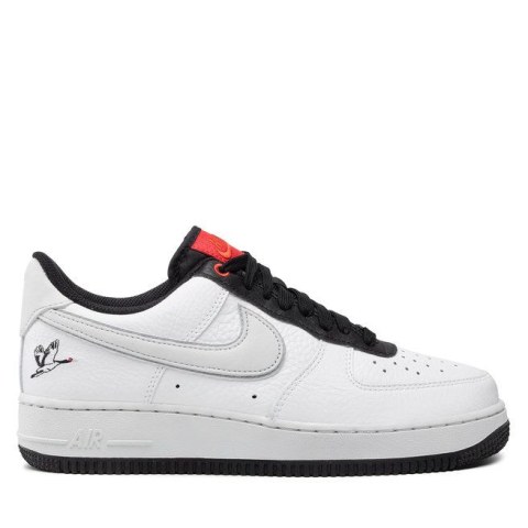  Кроссовки NIKE Air Force 1 07 LX DA8482-100_image_1